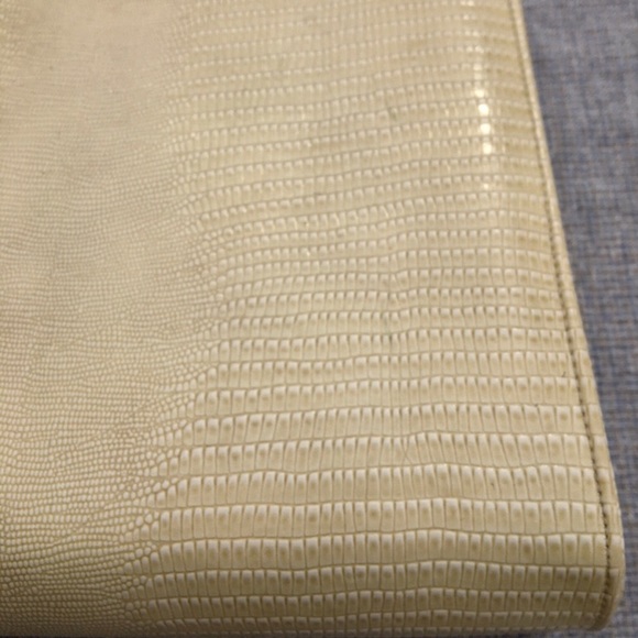Vintage Mid Century Cream Reptile Purse As Is - Picture 2 of 5